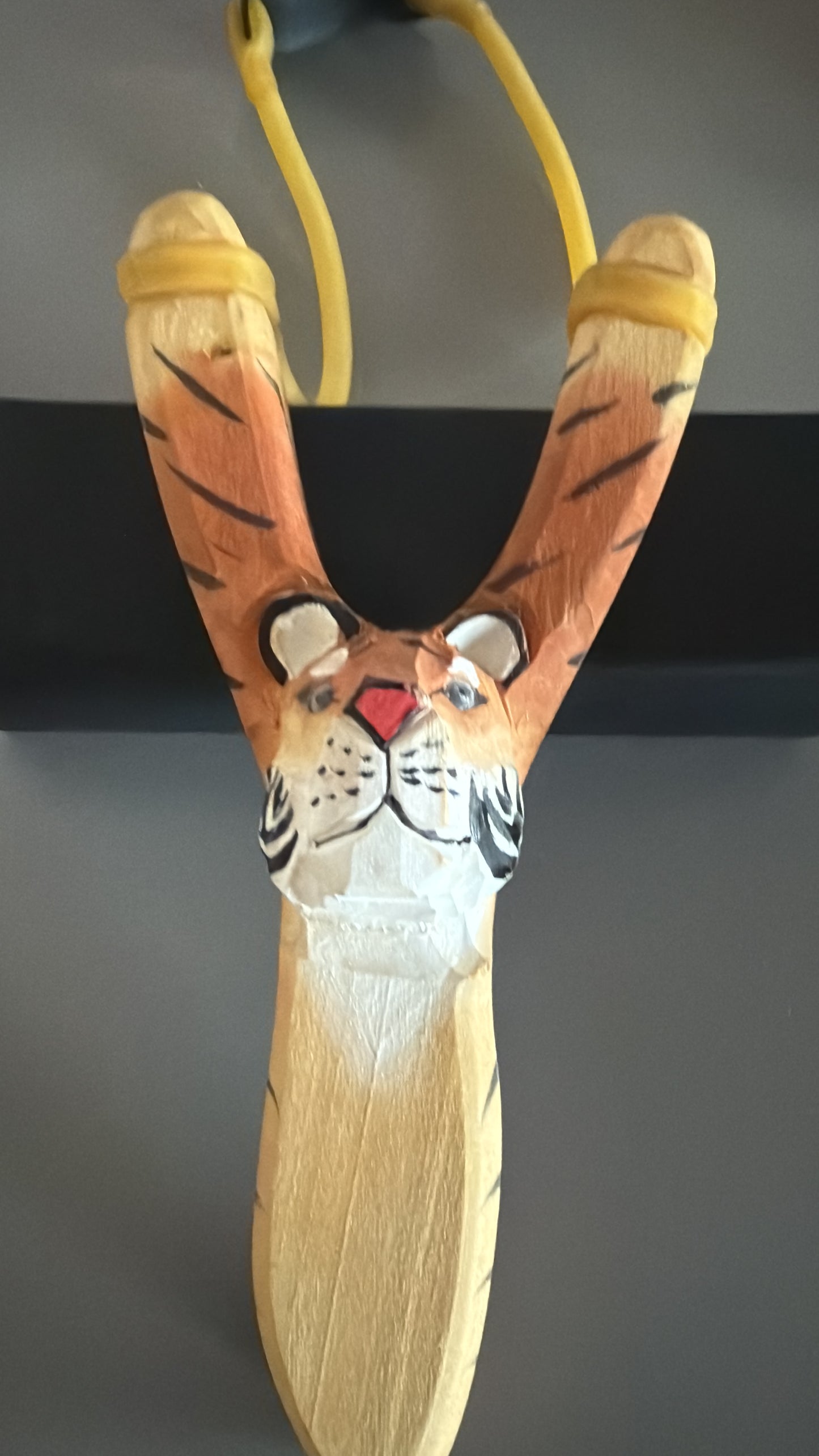 Steinschleuder mit Tiermotive