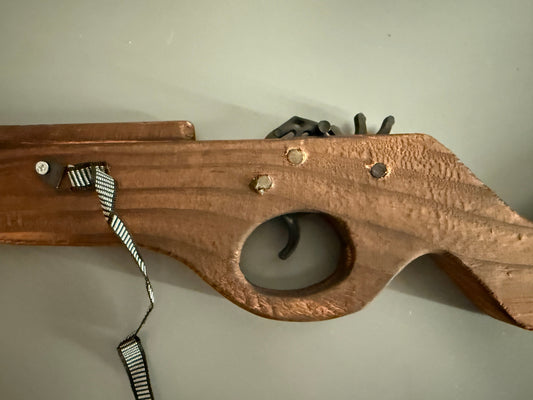 Holzgewehr für Kinder