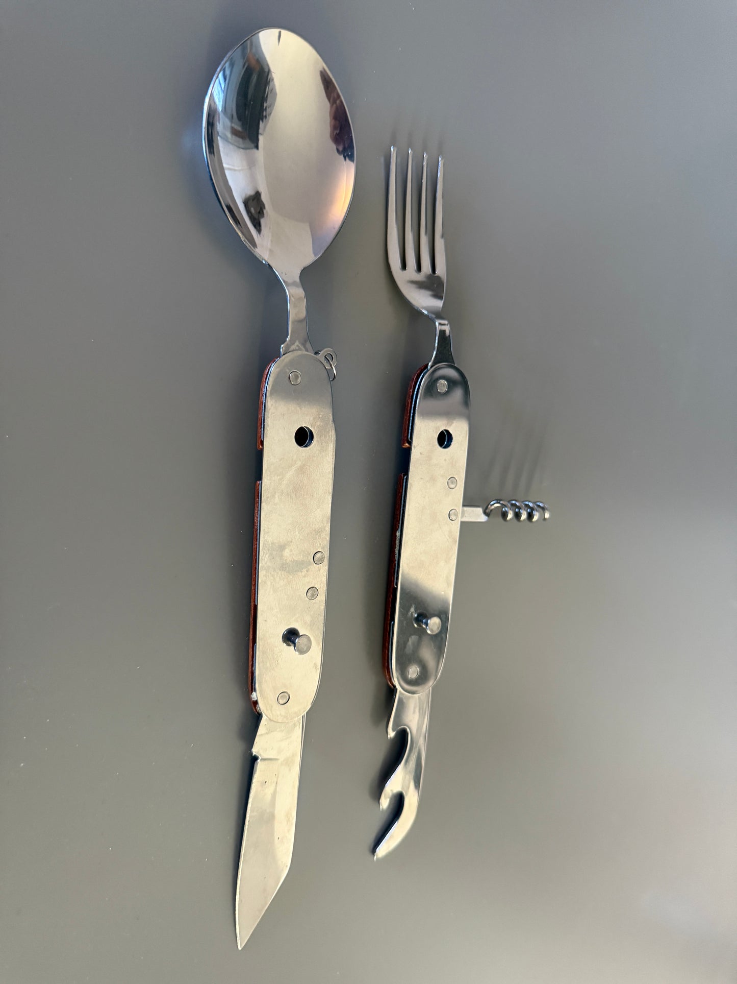 Klappbesteck mit 6 Funktionen