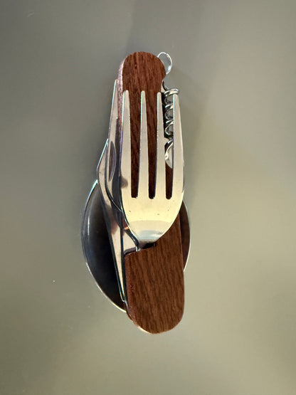 Klappbesteck mit 6 Funktionen