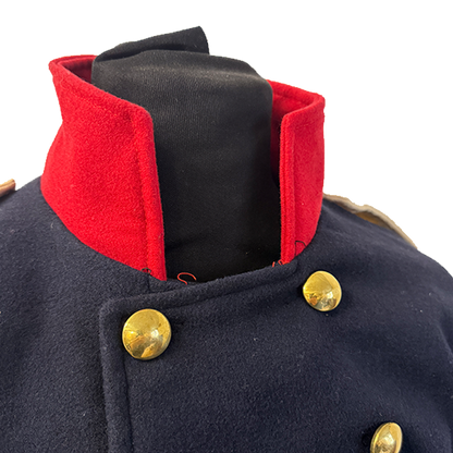 Litewka aus blauer Wolle, Kragen und Manchetten nach Regiment